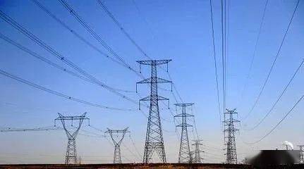 桂冠電力斥資7.1億布局新能源 山東漁光互補光伏項目正式啟動，引領綠色能源技術新浪潮